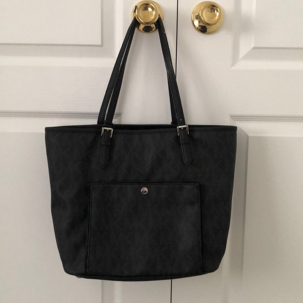 Large, Authentic Black Michael Kors Purse!